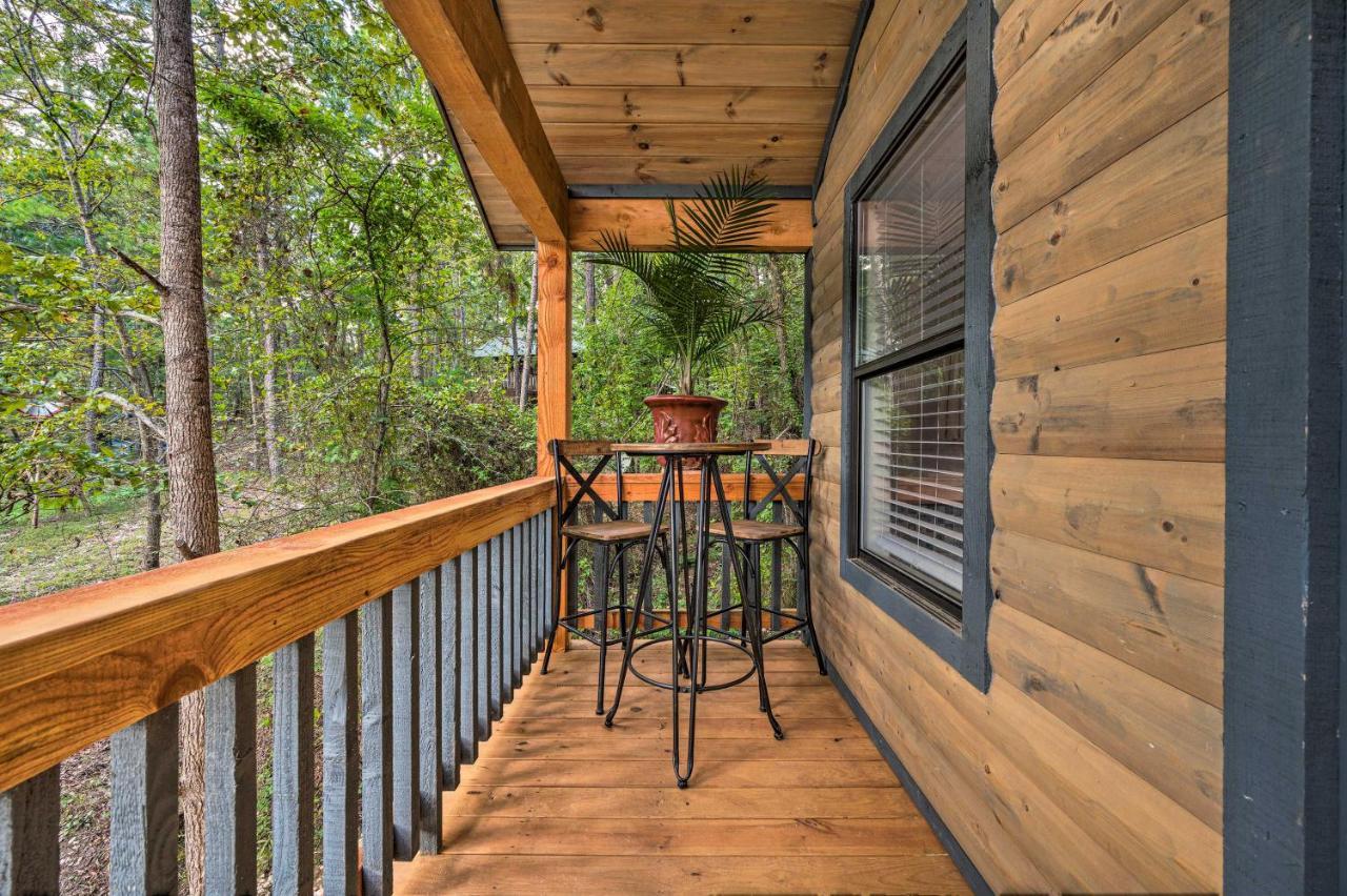 Romantic Broken Bow Cabin With Jacuzzi And Fire Pit! Kültér fotó
